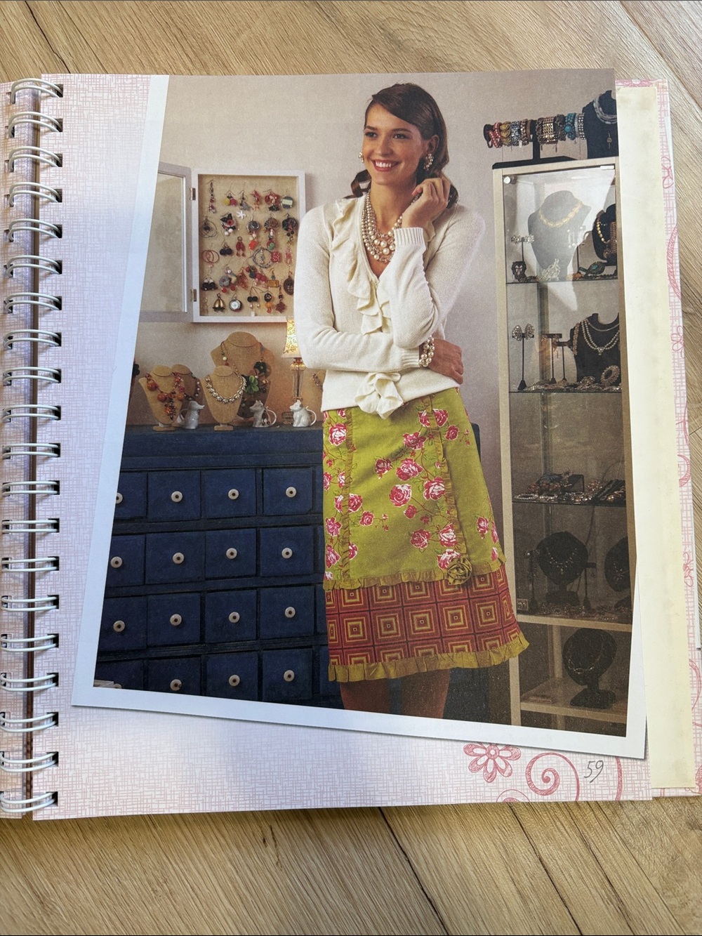 Sew Serendipity Sewing Pattern Book || by Kay Whitt || Uncut patterns - Picture 10 of 10
